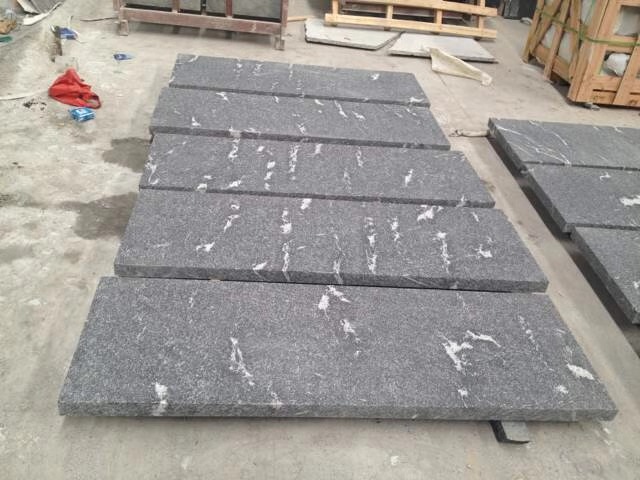 top New china juparana granite slabs for sale