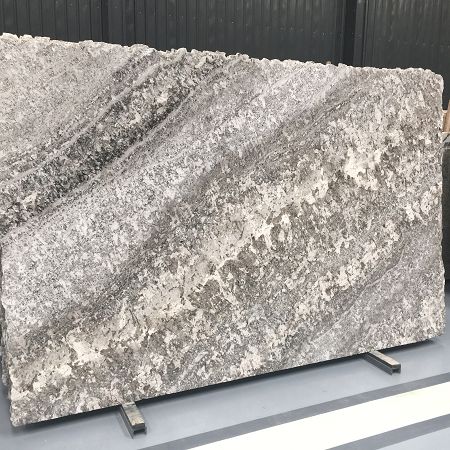 top New china juparana granite slabs for sale