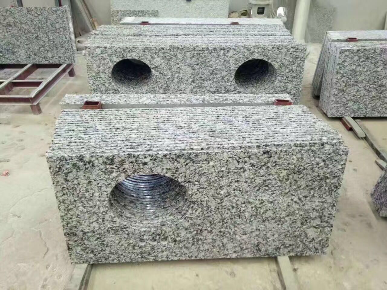 top New china juparana granite slabs for sale